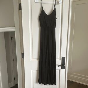 Elegant Black Maxi Dress